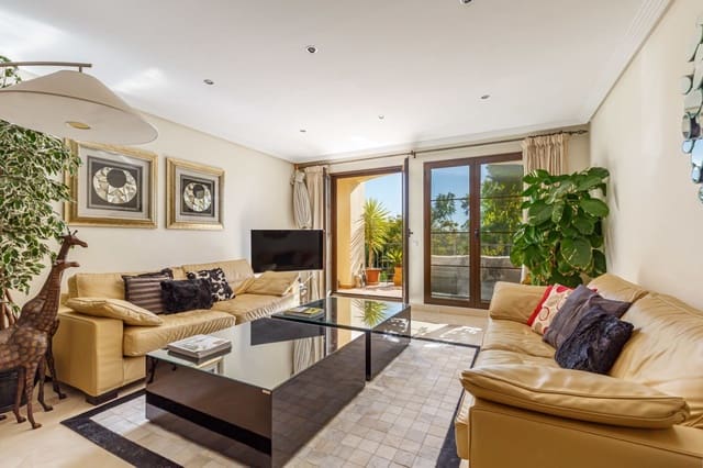 3 soverom Leilighet til salgs i Los Arqueros, Benahavís med svømmebasseng garasje - € 395 000 (Ref: 9144061)