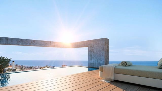 3 sovrum Lägenhet till salu i Elviria, Marbella med pool garage - 740 000 € (Ref: 9144062)