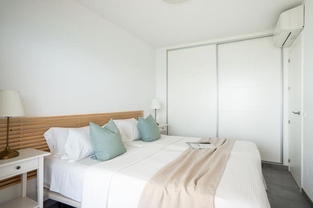 1 makuuhuone Huoneisto myytävänä paikassa Fuengirola mukana uima-altaan - 349 000 € (Ref: 9144408)