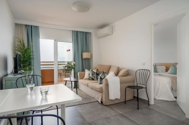 1 makuuhuone Huoneisto myytävänä paikassa Fuengirola mukana uima-altaan - 349 000 € (Ref: 9144408)