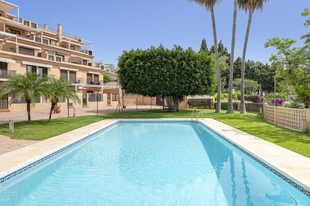 2 makuuhuone Huoneisto myytävänä paikassa Torremolinos mukana uima-altaan 
autotalli - 329 000 € (Ref: 9146449)