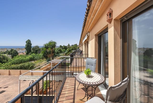 2 makuuhuone Huoneisto myytävänä paikassa Torremolinos mukana uima-altaan 
autotalli - 329 000 € (Ref: 9146449)