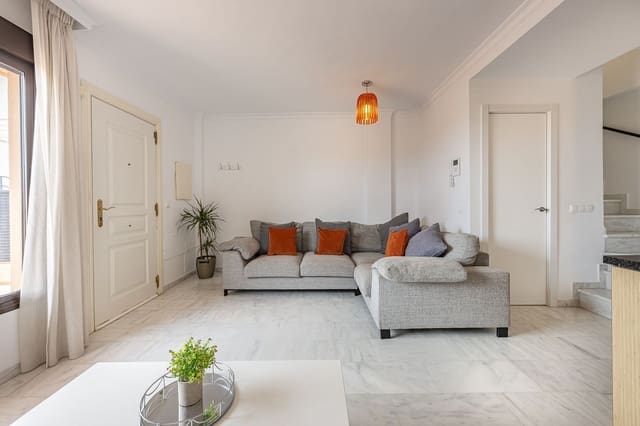 2 makuuhuone Huoneisto myytävänä paikassa Torremolinos mukana uima-altaan 
autotalli - 329 000 € (Ref: 9146449)