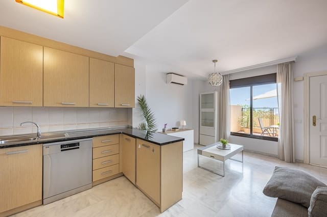 2 makuuhuone Huoneisto myytävänä paikassa Torremolinos mukana uima-altaan 
autotalli - 329 000 € (Ref: 9146449)