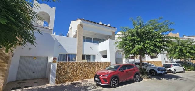 4 soveværelse Villa til salg i Benalmádena med swimmingpool garage - € 935.000 (Ref: 9153167)