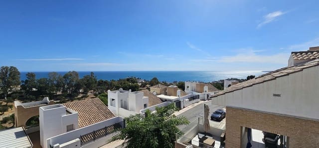 4 sypialnia Willa na sprzedaż w Benalmádena z basenem garażem - 935 000 € (Ref: 9153167)