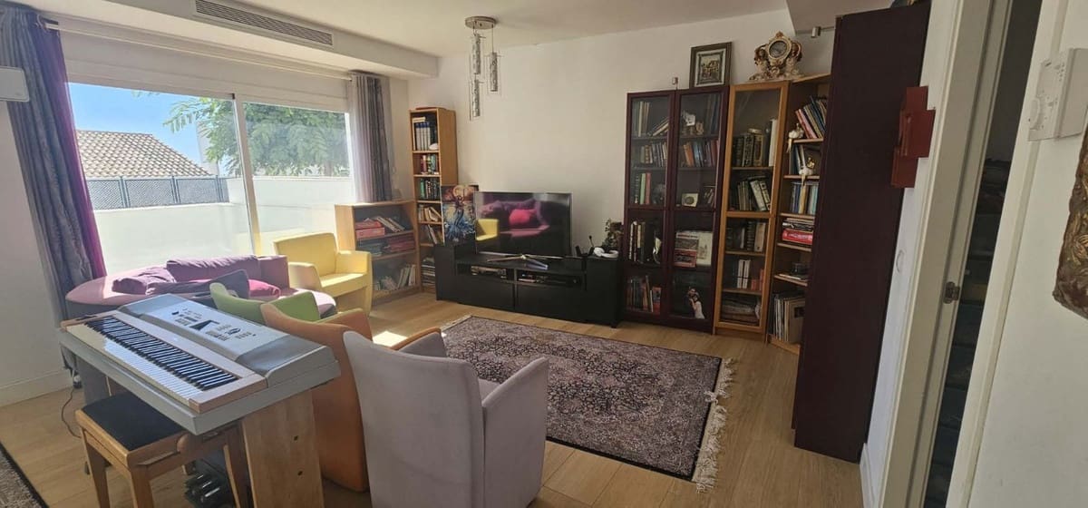 4 quarto Moradia para venda em Benalmadena com piscina garagem - 945 000 € (Ref: 9153167)