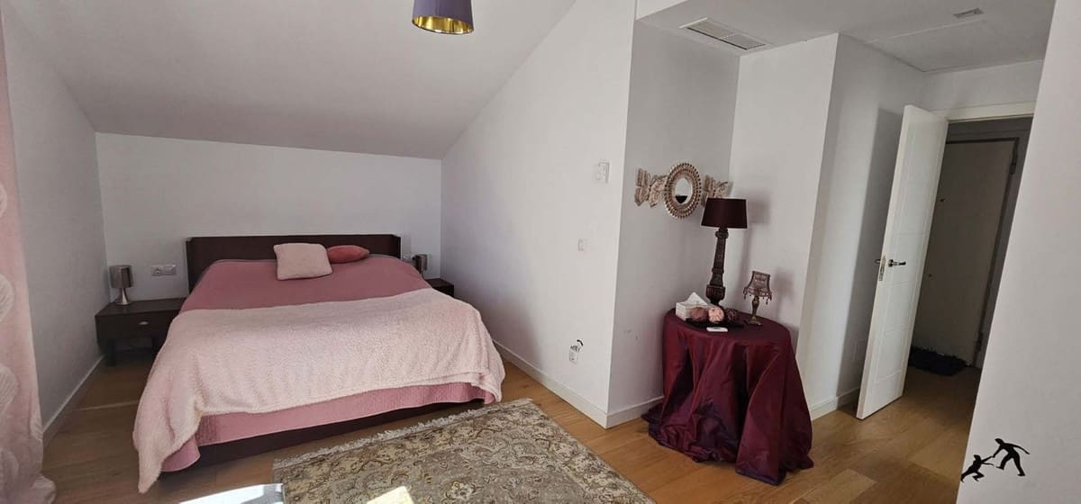 4 quarto Moradia para venda em Benalmadena com piscina garagem - 945 000 € (Ref: 9153167)