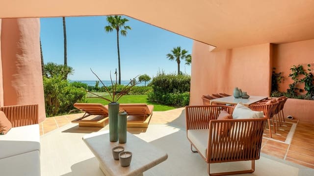 3 Zimmer Apartment zu verkaufen in Estepona mit Pool Garage - 2.350.000 € (Ref: 9161455)