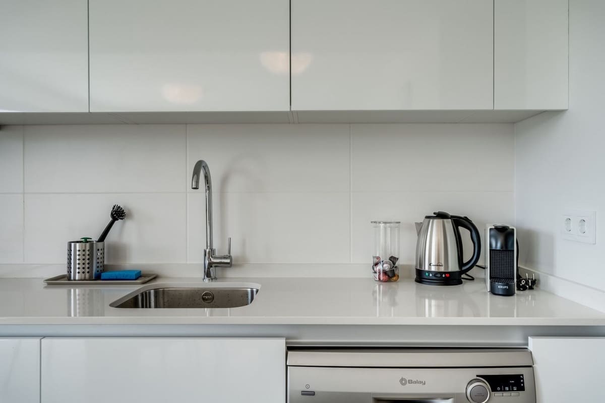 2 soveværelse Lejlighed til salg i New Golden Mile med swimmingpool garage - € 455.000 (Ref: 9168356)