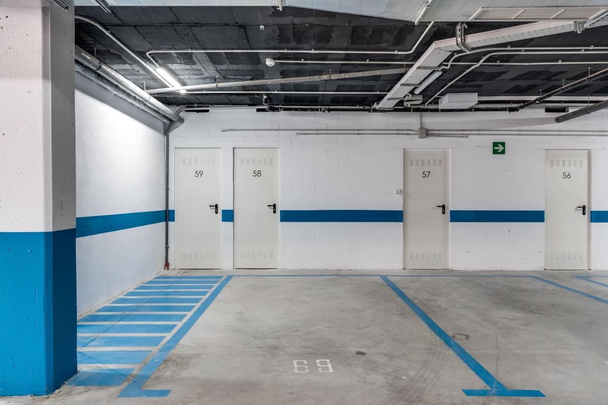 2 soveværelse Lejlighed til salg i New Golden Mile med swimmingpool garage - € 455.000 (Ref: 9168356)