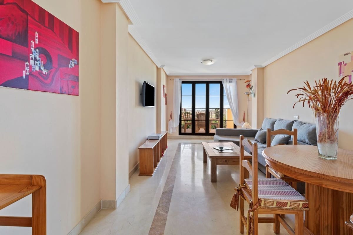 2 soveværelse Lejlighed til salg i Los Arqueros med swimmingpool garage - € 365.000 (Ref: 9168357)