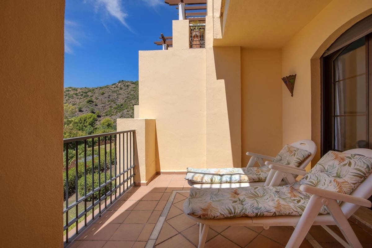 2 soveværelse Lejlighed til salg i Los Arqueros med swimmingpool garage - € 365.000 (Ref: 9168357)