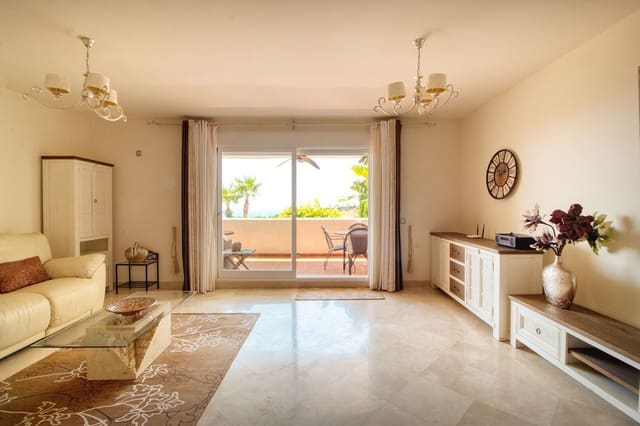 4 sypialnia Dom na sprzedaż w Manilva z basenem garażem - 545 000 € (Ref: 9177942)