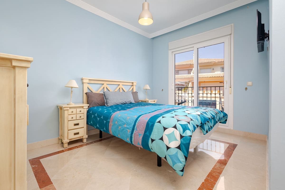 Casa de 3 habitaciones en Riviera del Sol en venta con piscina garaje - 510.000 € (Ref: 9184244)