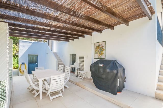 5 sypialnia Willa na sprzedaż w Elviria, Marbella z basenem garażem - 1 595 000 € (Ref: 9189318)