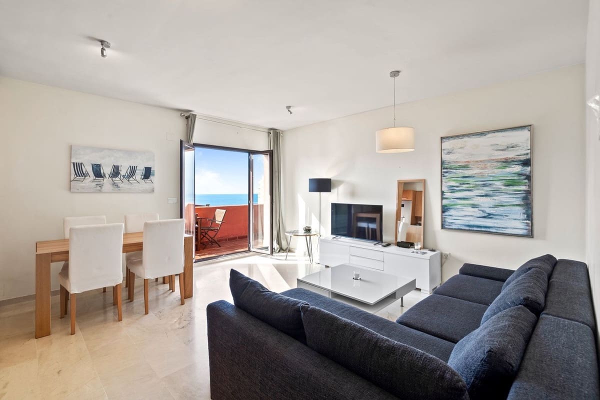 2 chambre Penthouse à vendre à Estepona avec piscine garage - 360 000 € (Ref: 9191922)