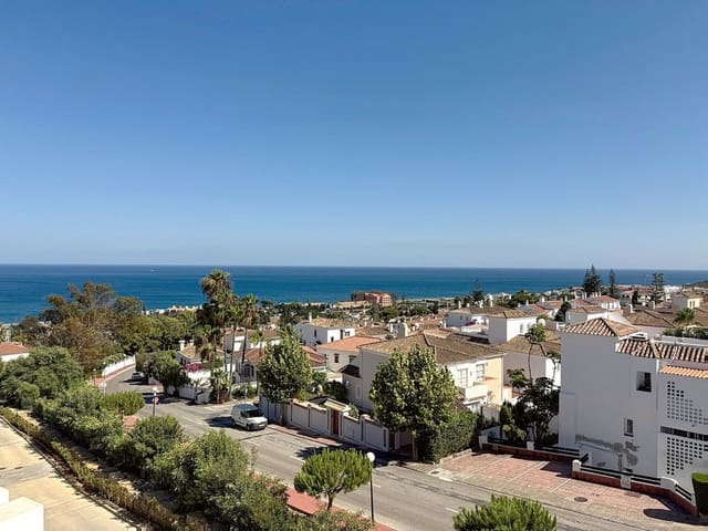 3 makuuhuone Kattohuoneisto myytävänä paikassa La Duquesa / Puerto de la Duquesa, Manilva mukana uima-altaan 
autotalli - 725 000 € (Ref: 9201593)