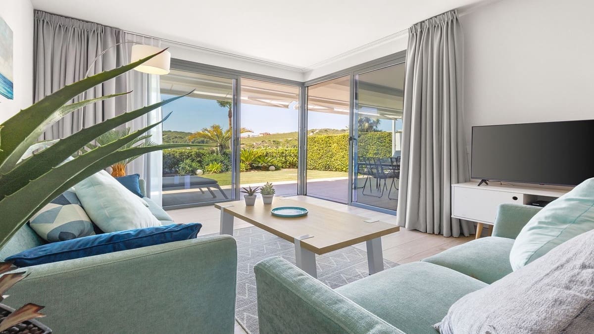 2 soveværelse Lejlighed til salg i Bahia de Casares med swimmingpool garage - € 389.000 (Ref: 9203263)