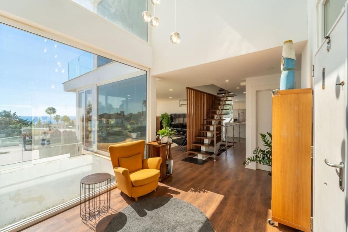 6 soverom Villa til salgs i Buenas Noches med svømmebasseng garasje - € 1 600 000 (Ref: 9216790)