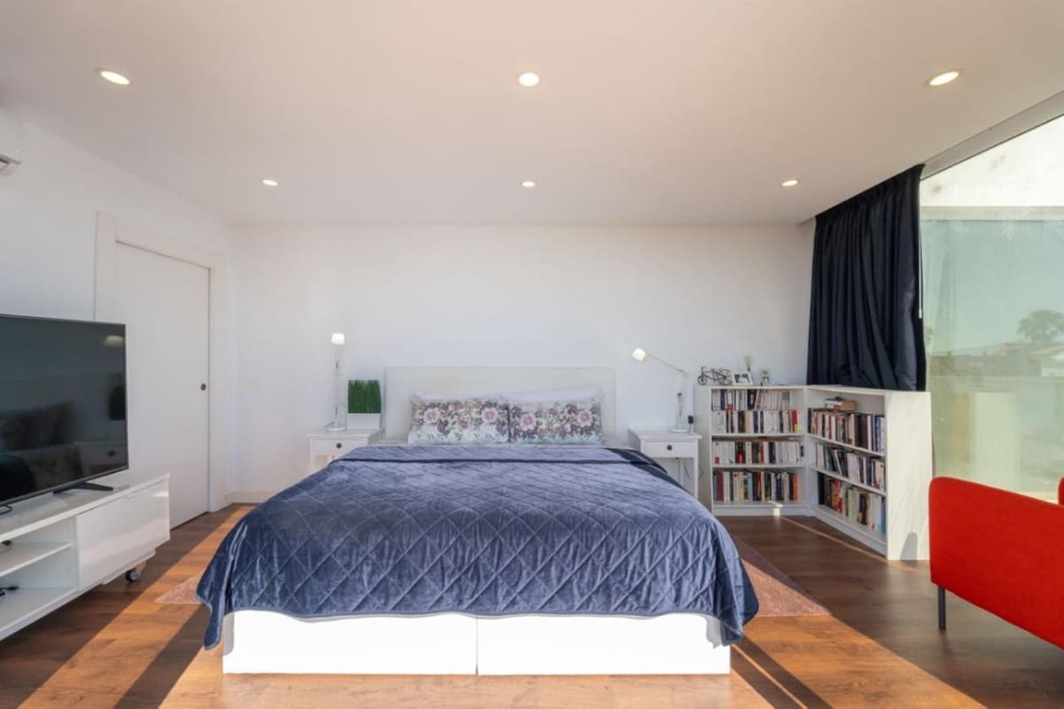 6 soverom Villa til salgs i Buenas Noches med svømmebasseng garasje - € 1 600 000 (Ref: 9216790)