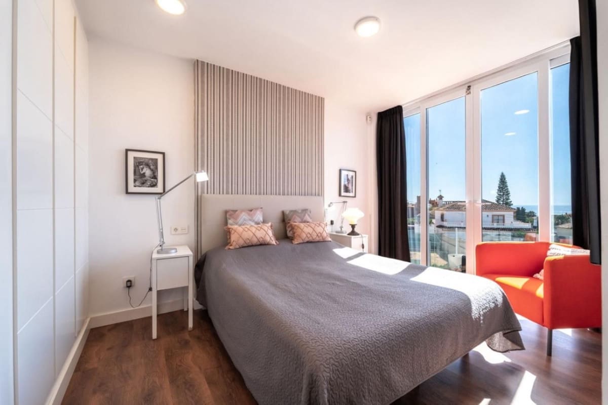 6 soverom Villa til salgs i Buenas Noches med svømmebasseng garasje - € 1 600 000 (Ref: 9216790)