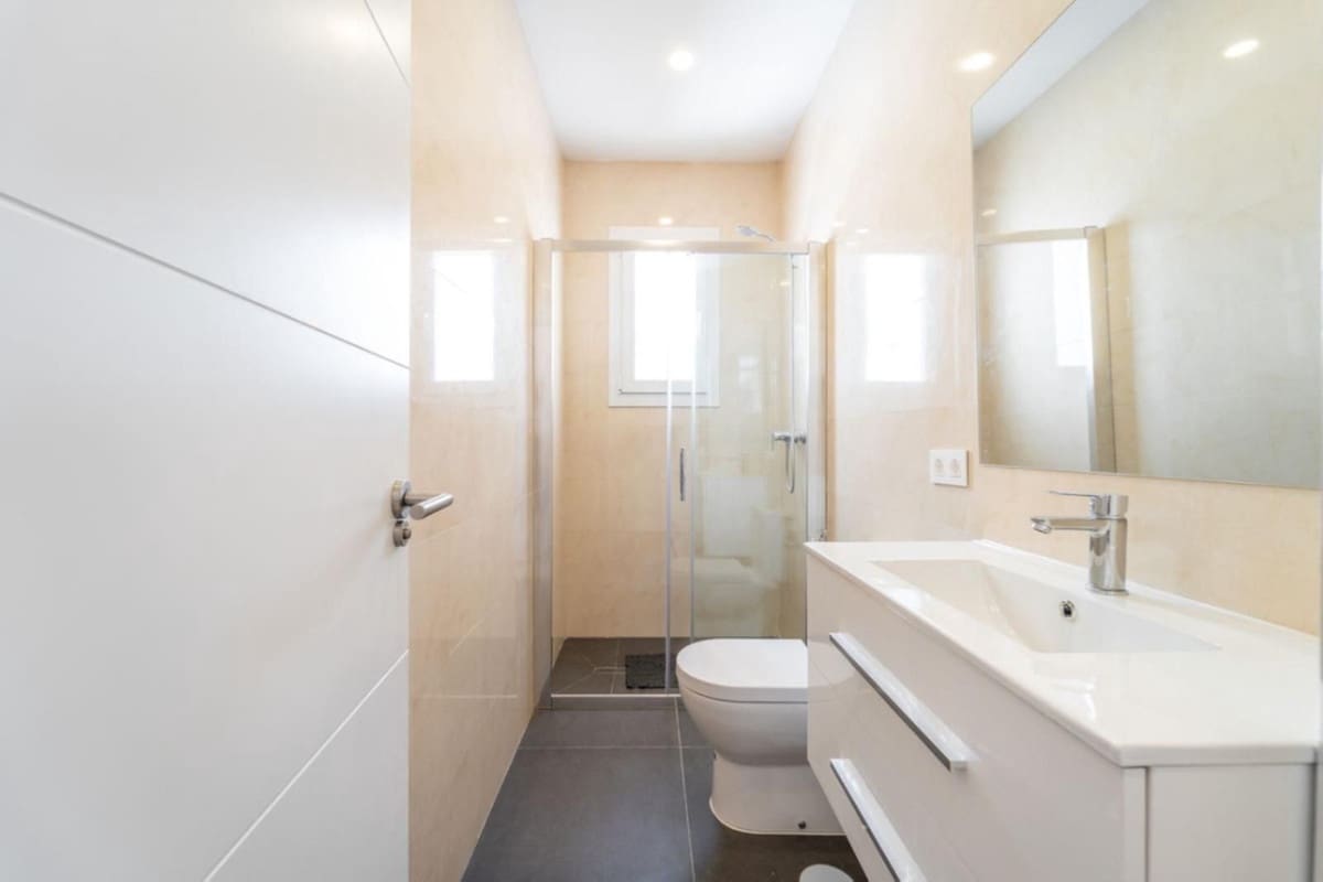 6 soverom Villa til salgs i Buenas Noches med svømmebasseng garasje - € 1 600 000 (Ref: 9216790)