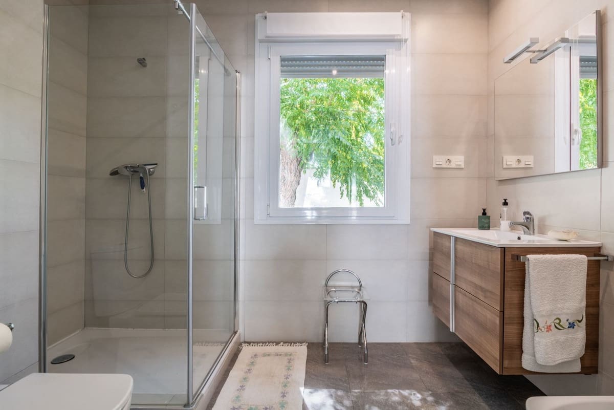 4 sypialnia Willa na sprzedaż w Marbella z garażem - 2 250 000 € (Ref: 9219009)