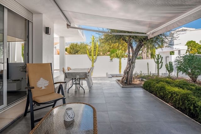 4 soveværelse Villa til salg i Marbella med garage - € 2.250.000 (Ref: 9219009)