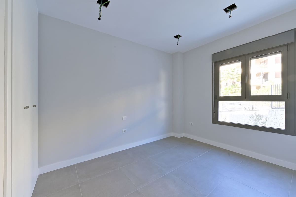 3 soveværelse Lejlighed til salg i Benalmadena med swimmingpool garage - € 560.000 (Ref: 9219204)