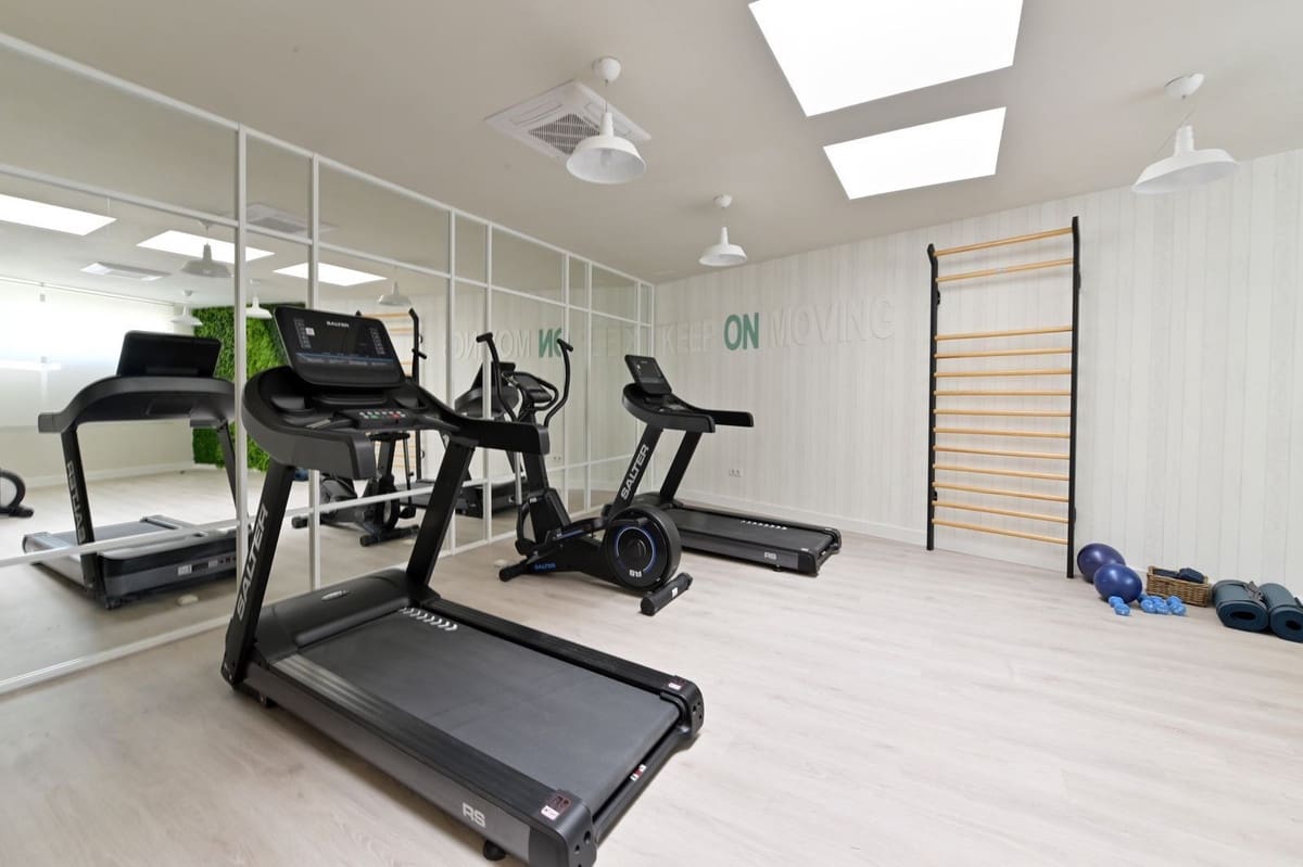 3 soveværelse Lejlighed til salg i Benalmadena med swimmingpool garage - € 560.000 (Ref: 9219204)