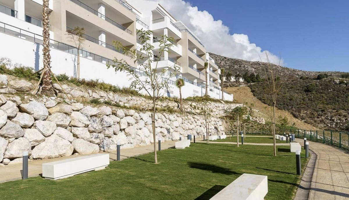 3 soveværelse Lejlighed til salg i Benalmadena med swimmingpool garage - € 560.000 (Ref: 9219204)