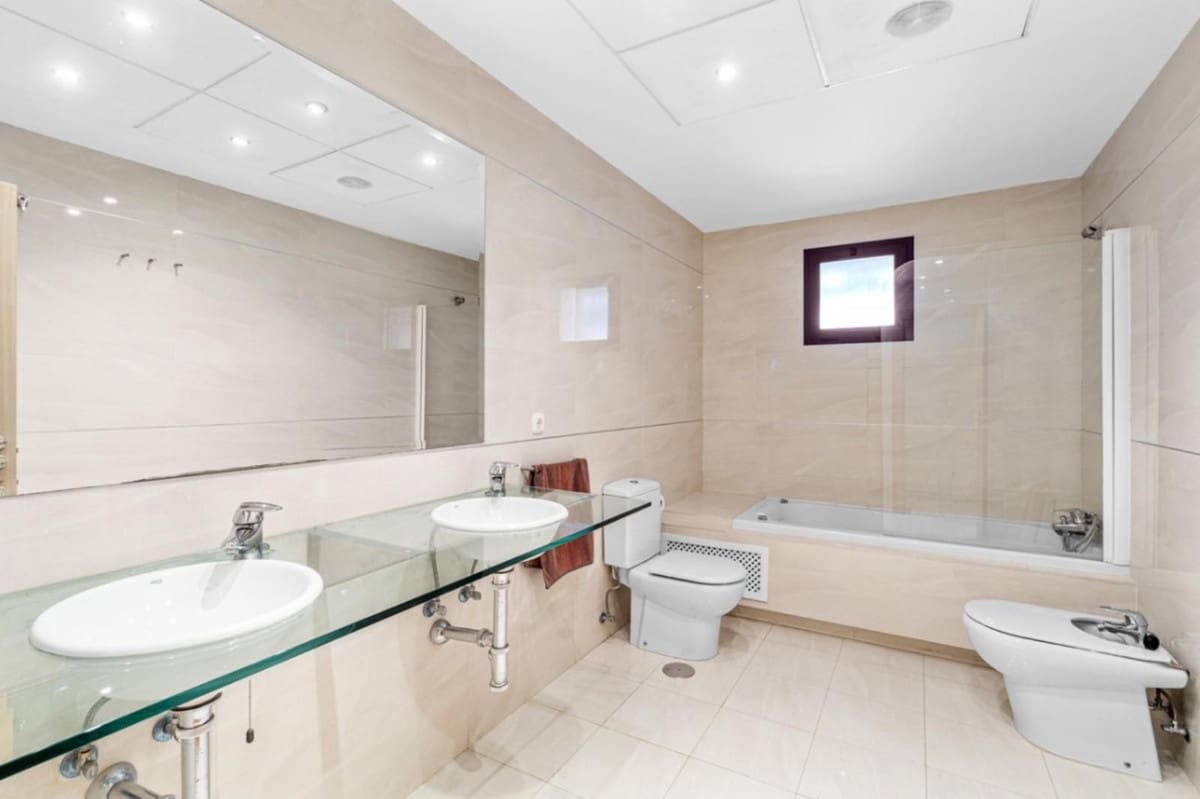 3 soverom Leilighet til salgs i Cancelada med svømmebasseng garasje - € 1 170 000 (Ref: 9221452)