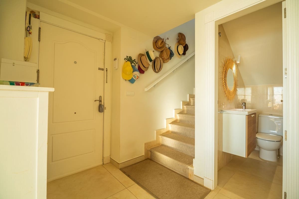 3 slaapkamer Appartement te koop in Estepona met zwembad garage - € 1.100.000 (Ref: 9231985)