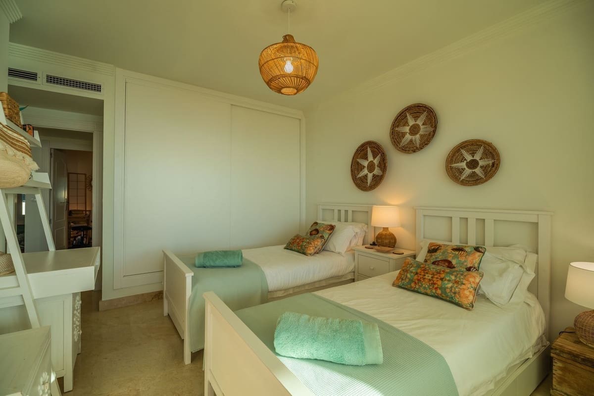 3 slaapkamer Appartement te koop in Estepona met zwembad garage - € 1.100.000 (Ref: 9231985)