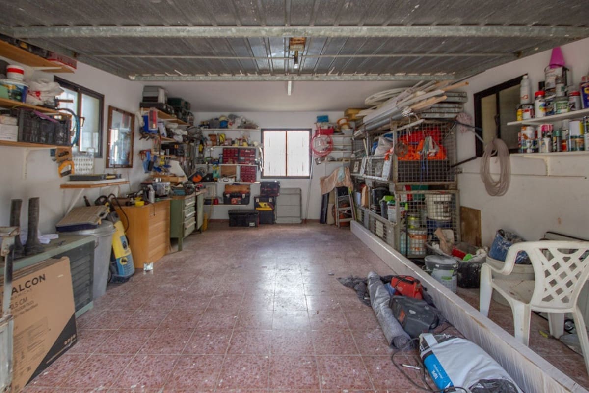 4 soveværelse Villa til salg i Buenas Noches med swimmingpool garage - € 790.000 (Ref: 9234077)