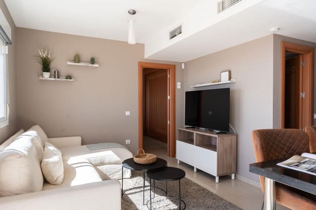 Ático de 2 habitaciones en Benalmádena pueblo, Benalmádena en venta con garaje - 339.000 € (Ref: 9240932)