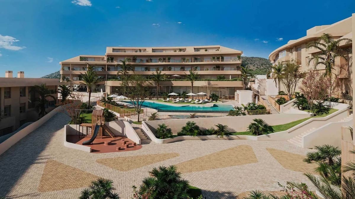1 soveværelse Penthouse til salg i Fuengirola med swimmingpool garage - € 490.000 (Ref: 9250651)