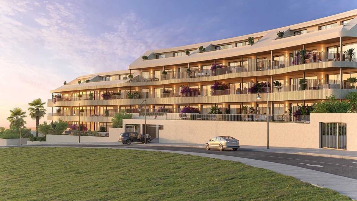 1 soveværelse Penthouse til salg i Fuengirola med swimmingpool garage - € 499.000 (Ref: 9250651)