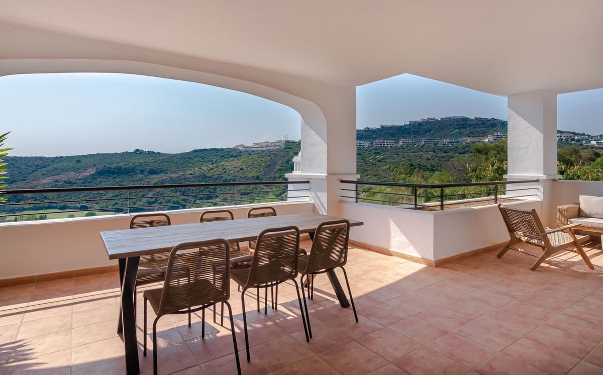 2 soveværelse Lejlighed til salg i Bahia de Casares med swimmingpool garage - € 349.950 (Ref: 9251538)