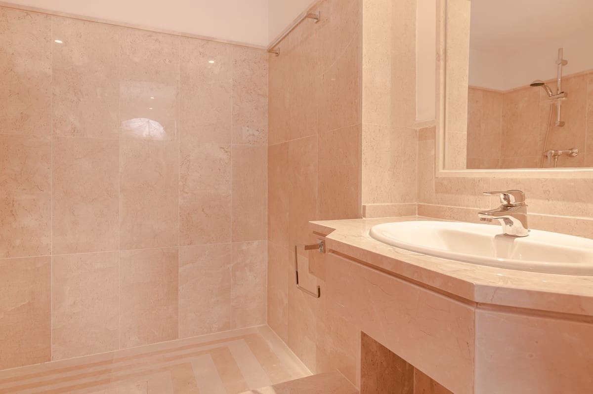 2 soveværelse Lejlighed til salg i Bahia de Casares med swimmingpool garage - € 349.950 (Ref: 9251538)