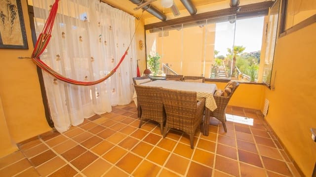 3 slaapkamer Appartement te koop in La Duquesa / Puerto de la Duquesa, Manilva met zwembad garage - € 319.000 (Ref: 9251539)