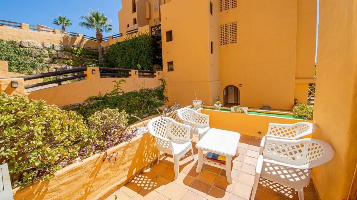 3 slaapkamer Appartement te koop in La Duquesa / Puerto de la Duquesa met zwembad garage - € 319.000 (Ref: 9251539)