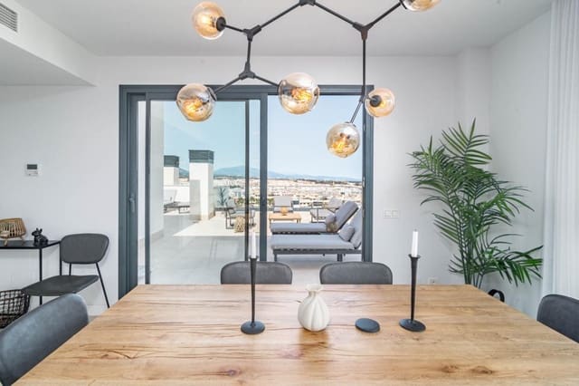 3 chambre Penthouse à vendre à Estepona avec piscine - 1 095 000 € (Ref: 9252549)