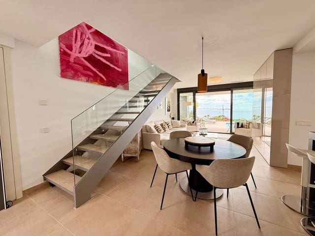 4 sypialnia Willa na sprzedaż w Manilva z basenem garażem - 1 075 000 € (Ref: 9254037)