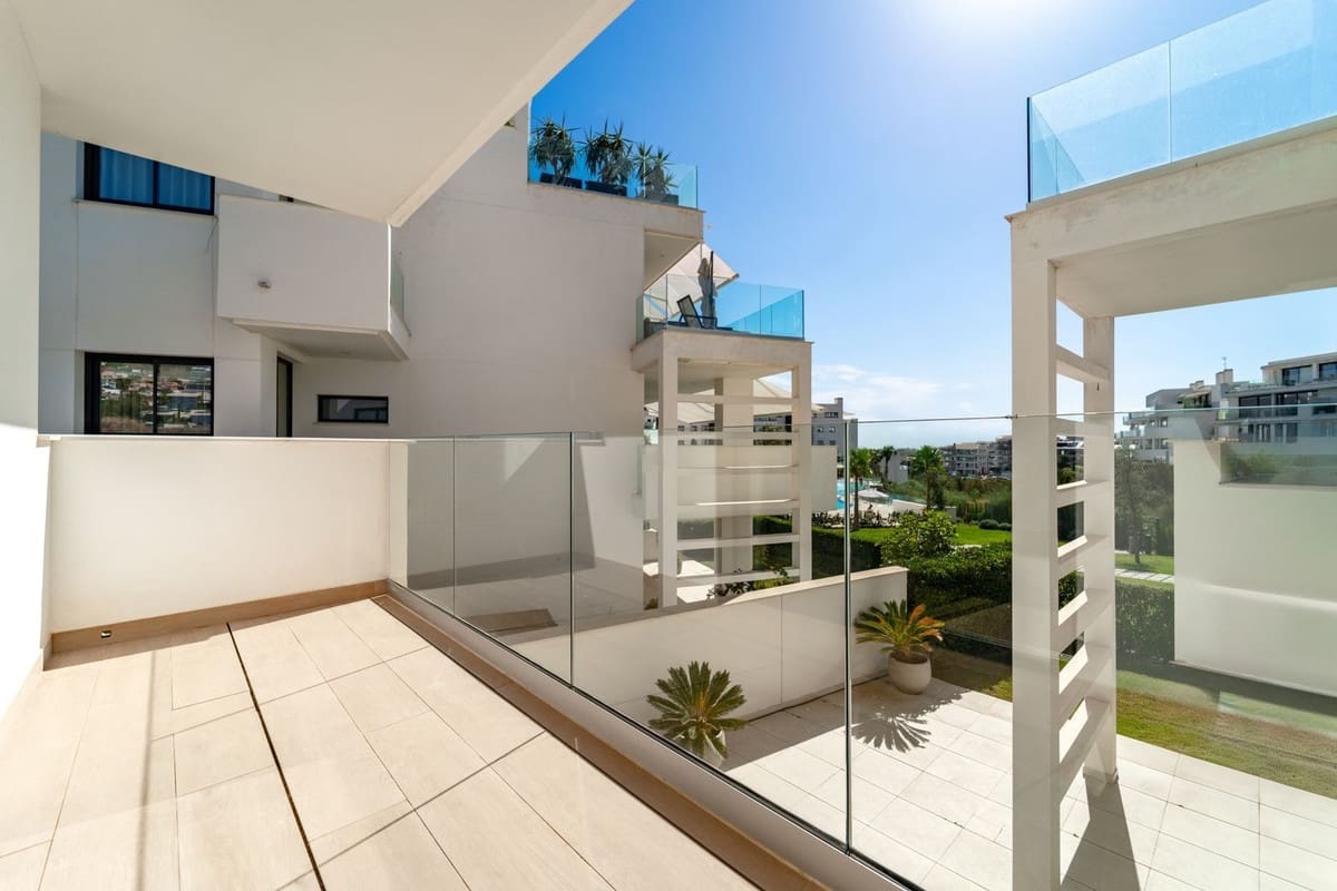 3 makuuhuone Huoneisto myytävänä paikassa Fuengirola mukana uima-altaan 
autotalli - 829 000 € (Ref: 9265634)