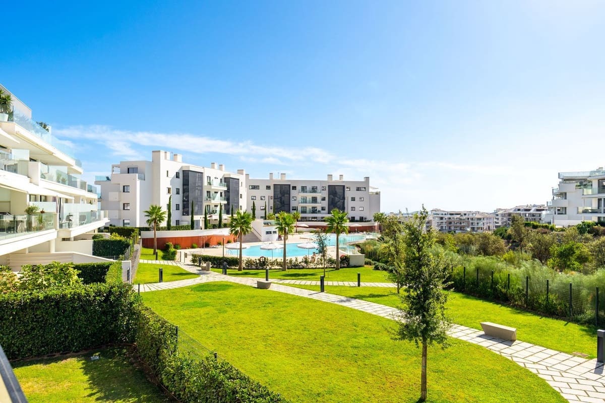 3 makuuhuone Huoneisto myytävänä paikassa Fuengirola mukana uima-altaan 
autotalli - 829 000 € (Ref: 9265634)