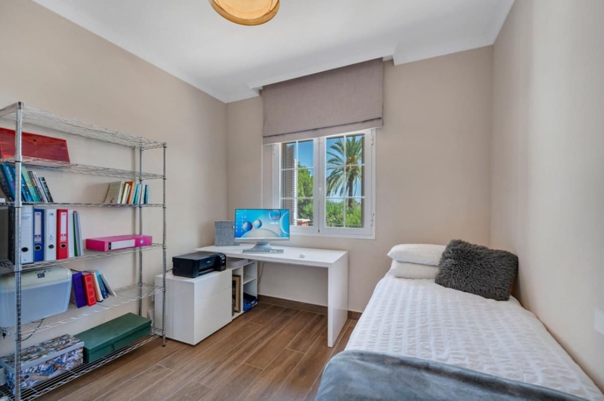 3 soveværelse Semi-Rækkehus til salg i Guadalmina med swimmingpool garage - € 795.000 (Ref: 9265636)