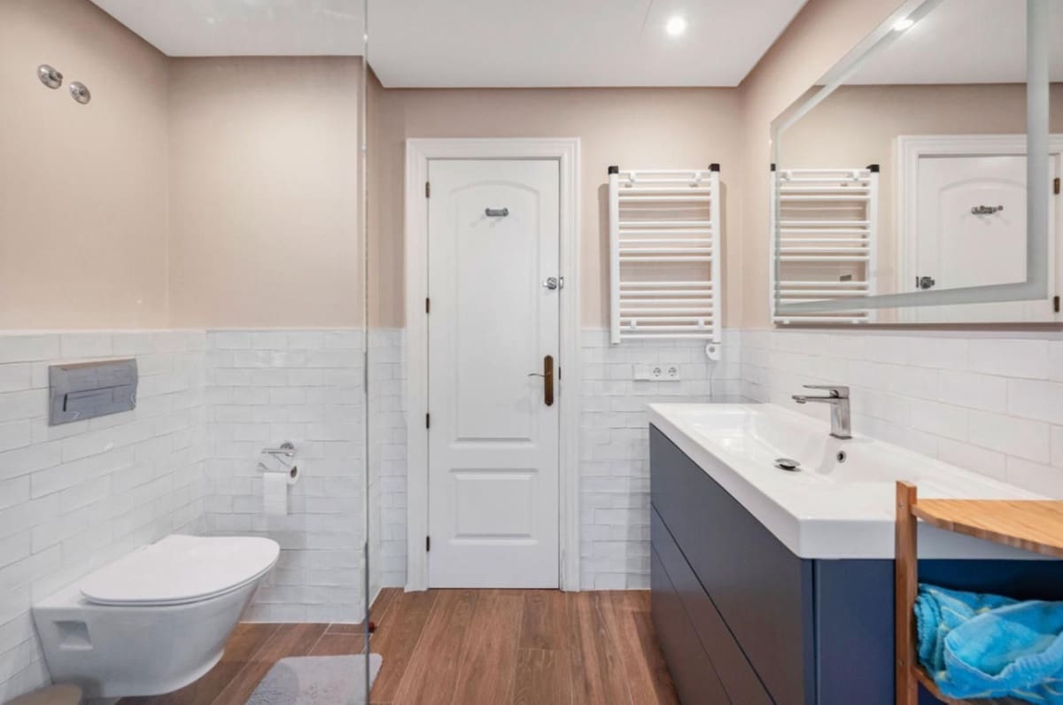 3 soveværelse Semi-Rækkehus til salg i Guadalmina med swimmingpool garage - € 795.000 (Ref: 9265636)