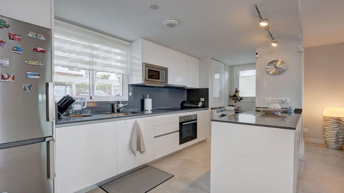 3 soverom Leilighet til salgs i Bahia de Casares med svømmebasseng garasje - € 497 000 (Ref: 9293467)